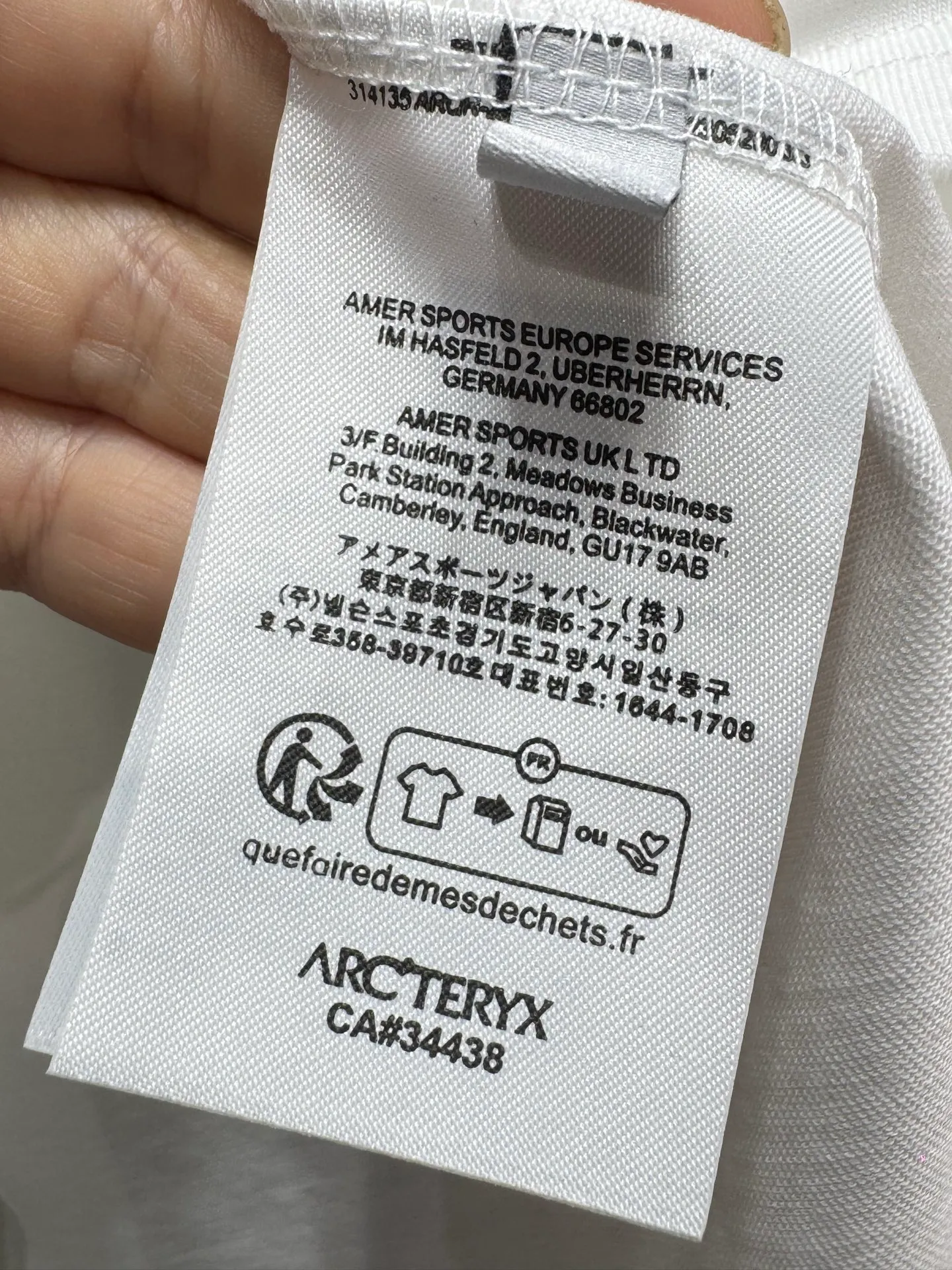 ARCTERYX* ‼️ T ® 🖤 g ! fufu Breathable， ! ! ， ， ， ， ， ! ⚠️ ： ⚠️SG 26329 Same Style 𝐂𝐎𝐋𝐎𝐔𝐑：White Black 𝐒𝐈𝐙𝐄：S-XXL